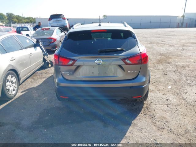 JN1BJ1CR5JW250728 Nissan Rogue Sport Sv