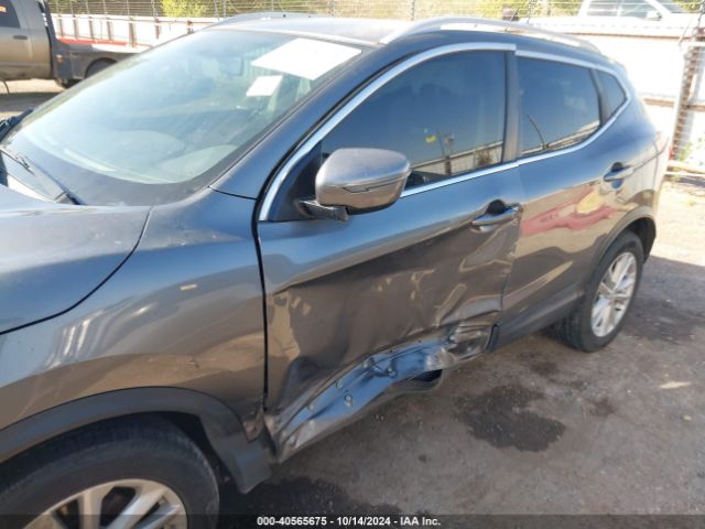 JN1BJ1CR5JW250728 Nissan Rogue Sport Sv