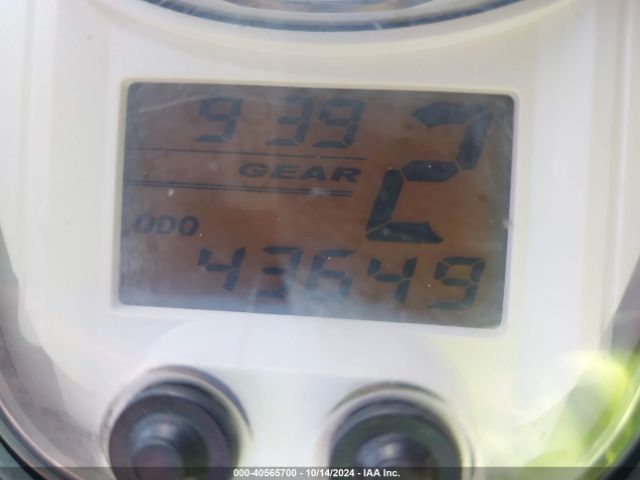 2015 SUZUKI VL800 JS1VS55A2F2100218 Photo 6