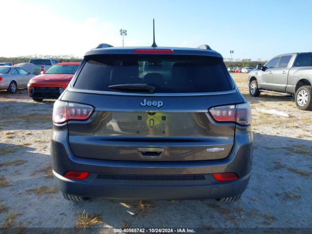 3C4NJCBB4HT632887 Jeep New Compass Latitude Fwd