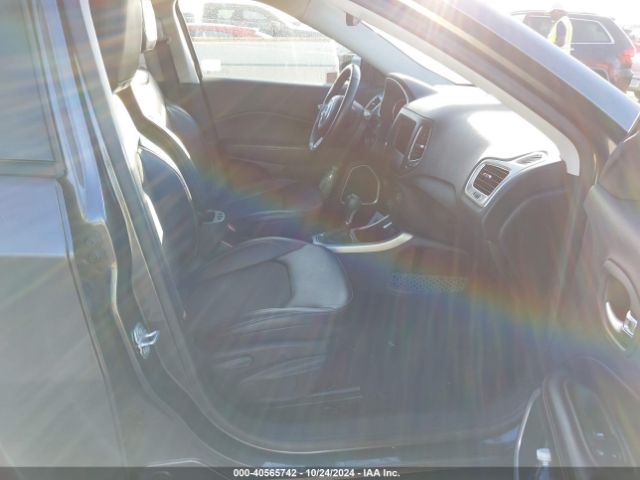 3C4NJCBB4HT632887 Jeep New Compass Latitude Fwd