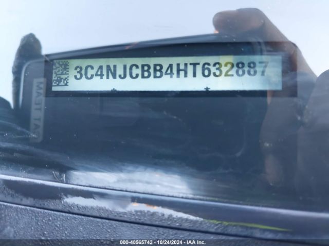 3C4NJCBB4HT632887 Jeep New Compass Latitude Fwd