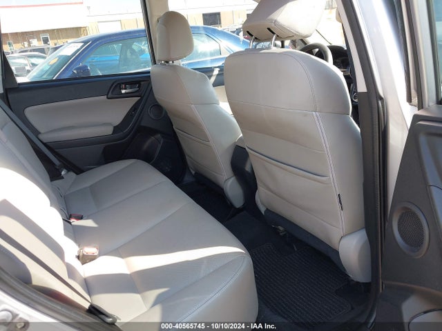 Subaru Forester 2.5i Limited 2016 JF2SJAKC0GH534003 Image 8