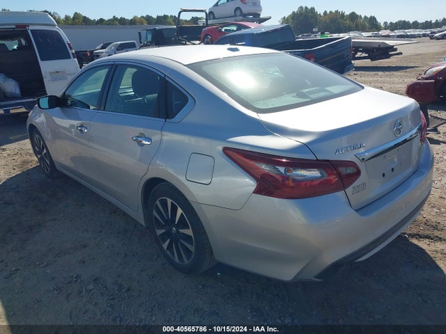 Nissan Altima 2.5 Sv 2018 1N4AL3AP7JC206785 Image 3