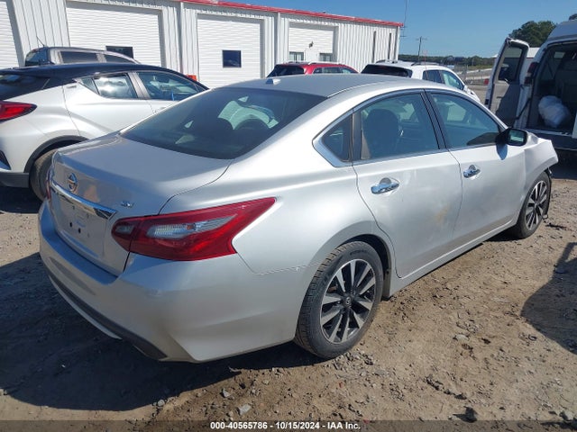 Nissan Altima 2.5 Sv 2018 1N4AL3AP7JC206785 Image 4