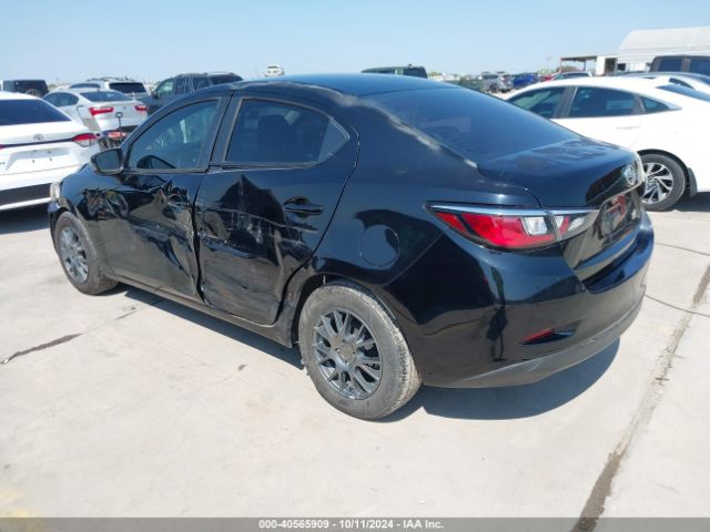 3MYDLBZV2GY122475 Scion IA
