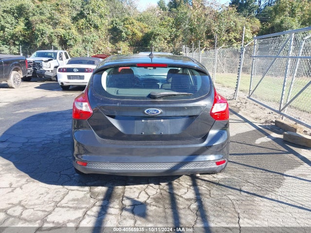 Ford FOCUS SE 2014 1FADP3K21EL435683 Image 17