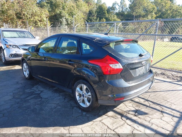 Ford FOCUS SE 2014 1FADP3K21EL435683 Image 3