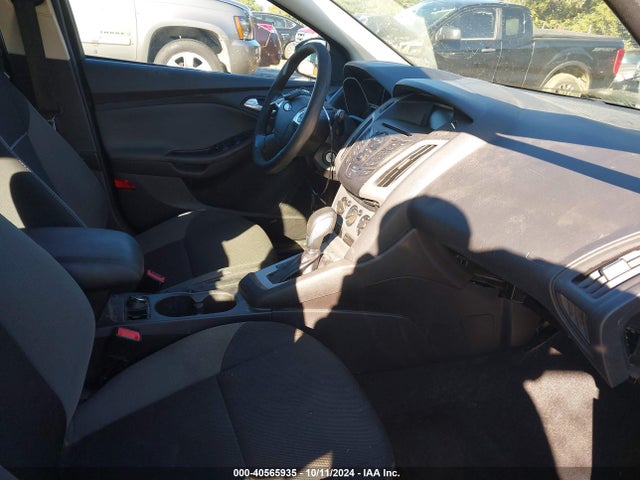 Ford FOCUS SE 2014 1FADP3K21EL435683 Image 5