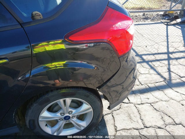 Ford FOCUS SE 2014 1FADP3K21EL435683 Image 6