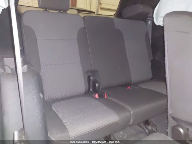 1GNEVFKW7LJ257187 Chevrolet Traverse Awd Ls