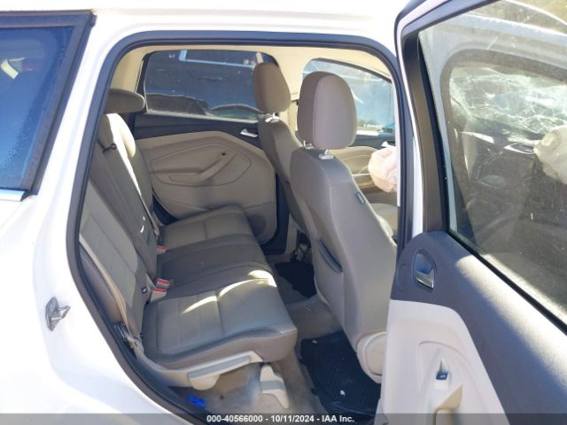 1FMCU0GXXGUA42193 Ford ESCAPE SE