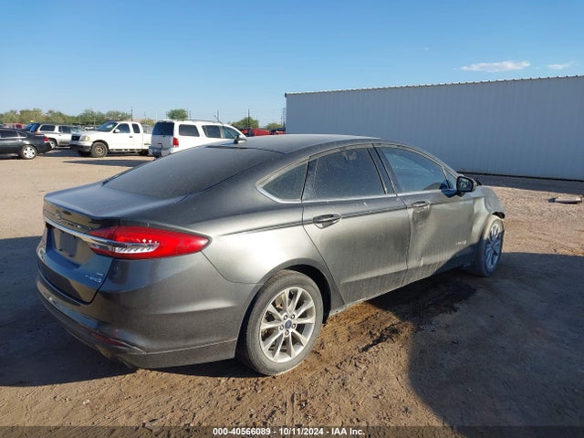 3FA6P0LU3HR315283 Ford Fusion Hybrid Se