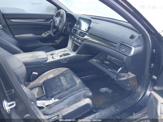 1HGCV2F39JA001740 Honda Accord Sport 2.0t