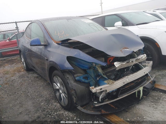 2021 TESLA MODEL Y 5YJYGDEE9MF279045 Photo 0