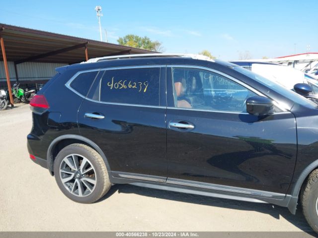 JN8AT2MV4HW273212 Nissan Rogue Sl