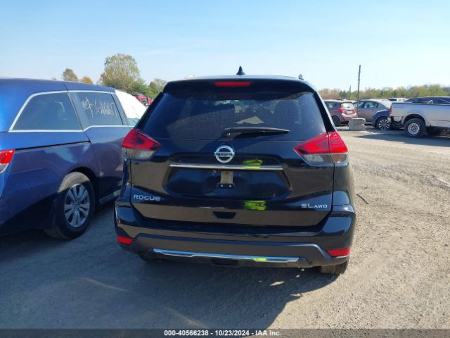 JN8AT2MV4HW273212 Nissan Rogue Sl