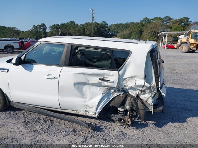 KIA Soul 2017 KNDJN2A20H7441518 Image 6