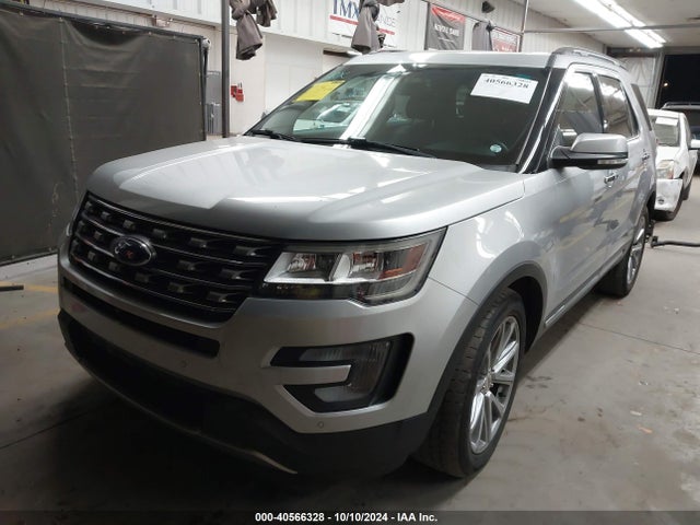 Ford Explorer Limited 2017 1FM5K7F84HGB81222 Image 2
