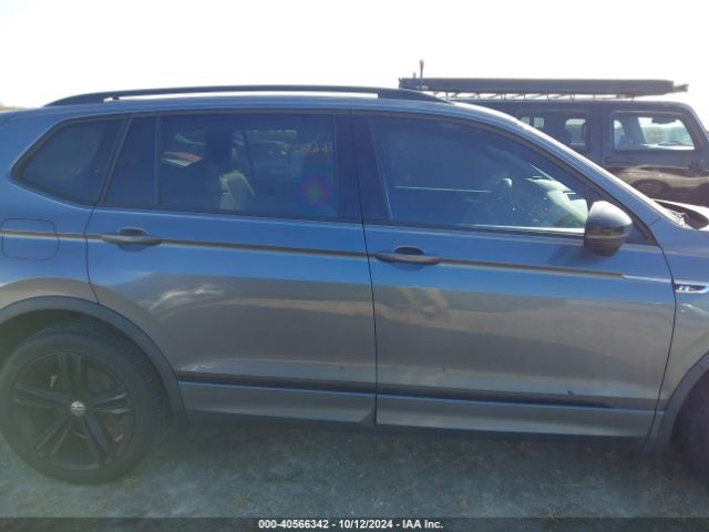 3VV3B7AX5KM106988 Volkswagen Tiguan 2.0t Se/2.0t Sel/2.0t Sel R-line/2.0t Sel R-line Black
