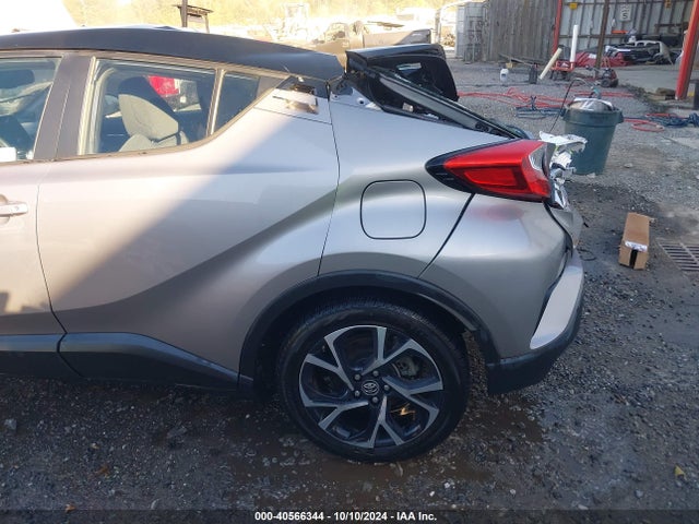 NMTKHMBX0KR093085 Toyota C-HR XLE