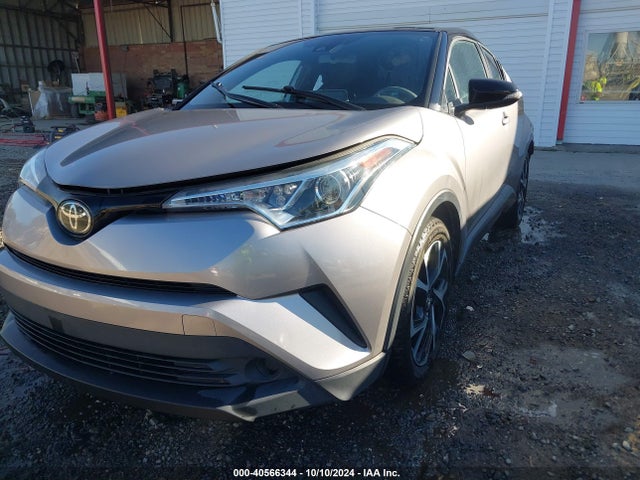 NMTKHMBX0KR093085 Toyota C-HR XLE