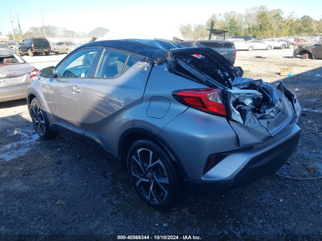 NMTKHMBX0KR093085 Toyota C-HR XLE