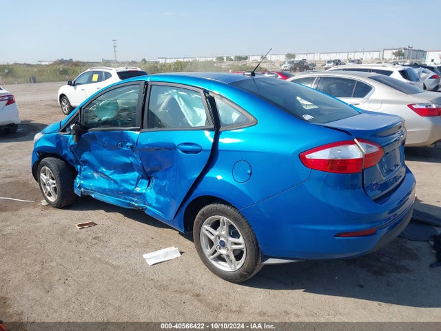 Ford FIESTA SE 2017 3FADP4BJ3HM147891 Image 3