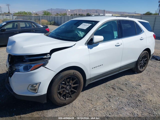 Chevrolet EQUINOX LT 2018 2GNAXJEV6J6262177 Image 2