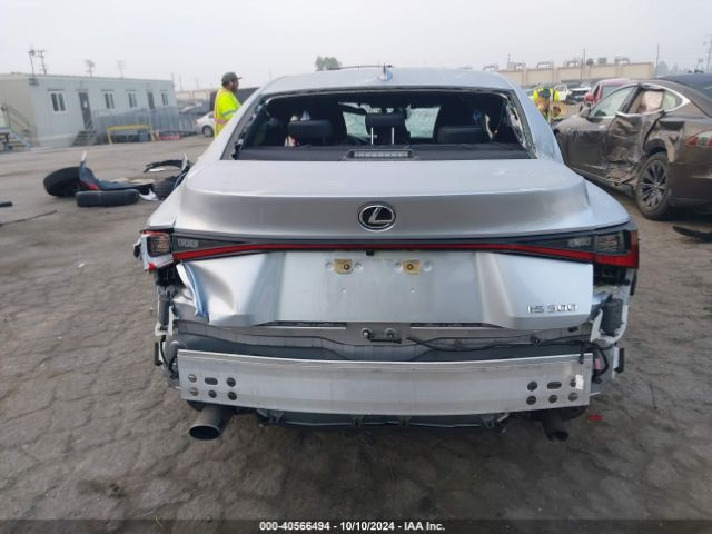 JTHDA1D22N5121248 Lexus IS 300