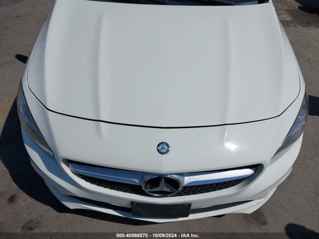 WDDSJ4GB4EN097885 Mercedes-Benz CLA 250 4MATIC