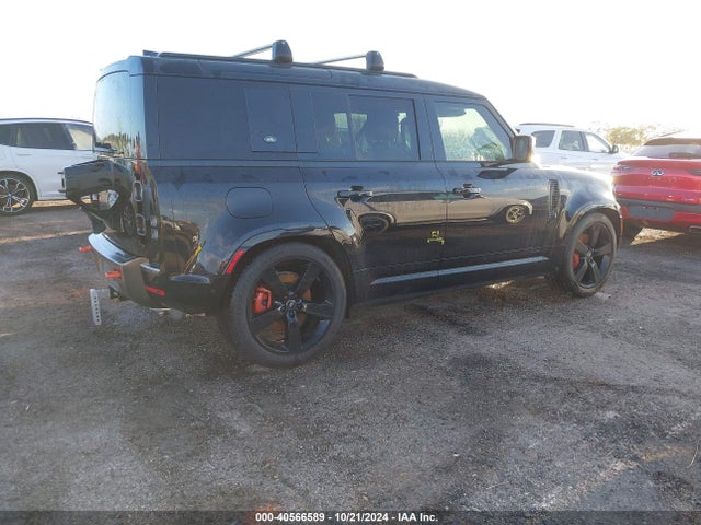 SALEXEEU2R2257701 Land Rover Defender 110 P400 X