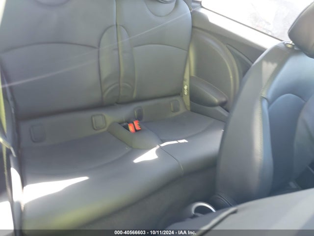 2011 MINI COOPER WMWSU3C55BT099032 Photo 7