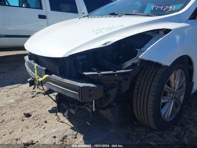Hyundai ELANTRA SE 2016 5NPDH4AE0GH774791 Image 17