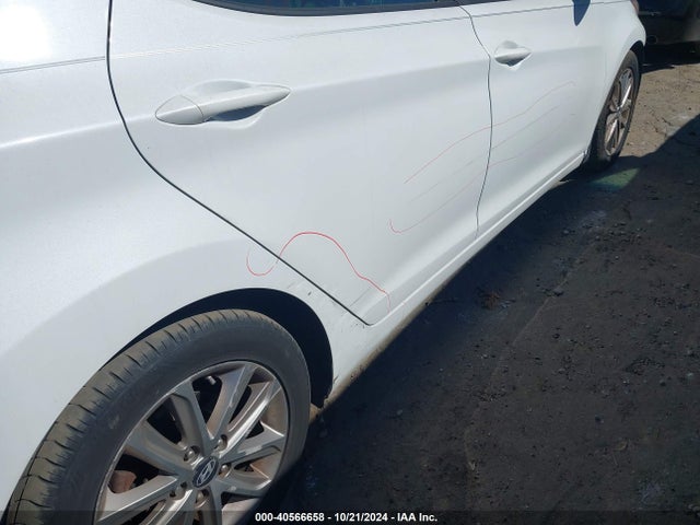 Hyundai ELANTRA SE 2016 5NPDH4AE0GH774791 Image 19