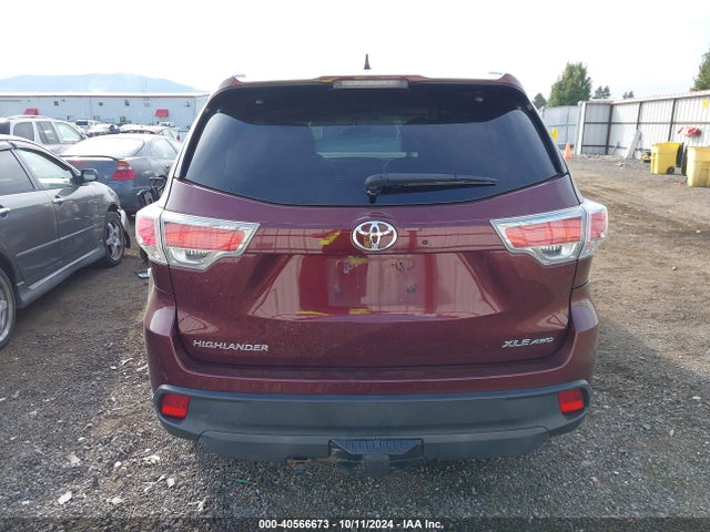 Toyota Highlander Xle V6 2015 5TDJKRFH8FS210898 Image 16