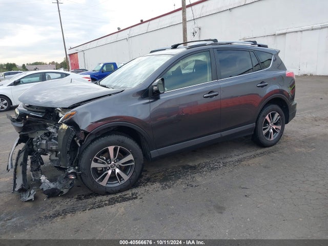 JTMRFREV6JJ727850 Toyota Rav4 Adventure/xle