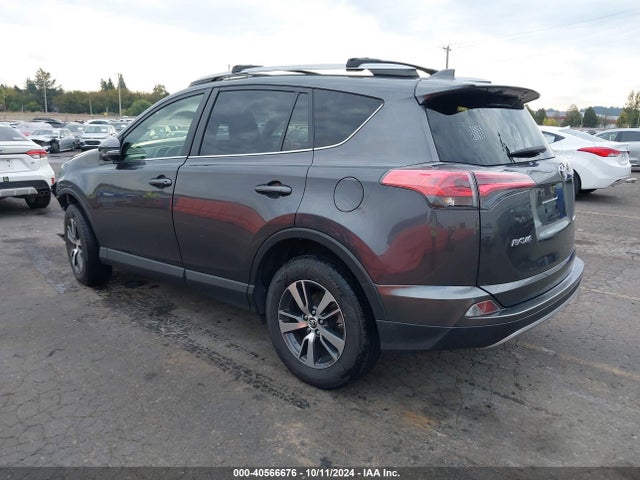 JTMRFREV6JJ727850 Toyota Rav4 Adventure/xle