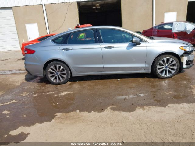 3FA6P0T96LR191112 Ford FUSION SE