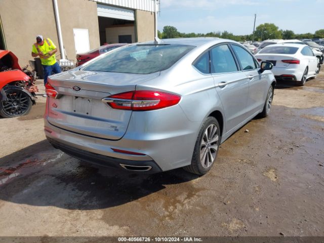 3FA6P0T96LR191112 Ford FUSION SE