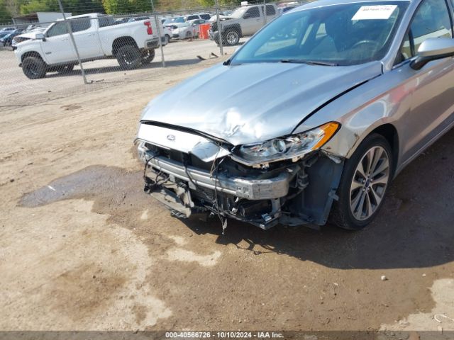 3FA6P0T96LR191112 Ford FUSION SE