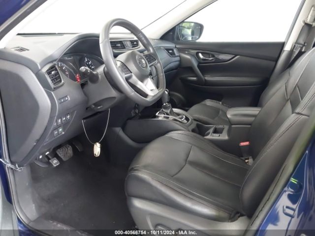 5N1AT2MT8HC816052 Nissan Rogue Sl