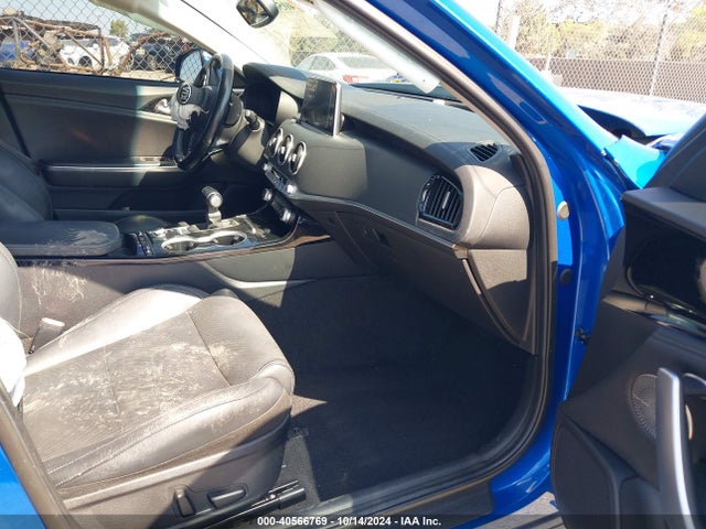 KIA Stinger Premium 2018 KNAE25LA6J6014272 Image 5