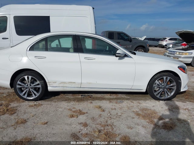 W1KWF8EB1MR621224 Mercedes-Benz C 300 4matic