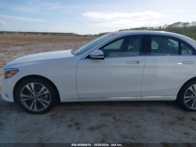 W1KWF8EB1MR621224 Mercedes-Benz C 300 4matic