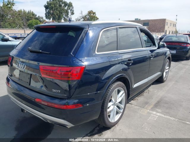 WA1VAAF7XHD057835 Audi Q7 3.0t Premium