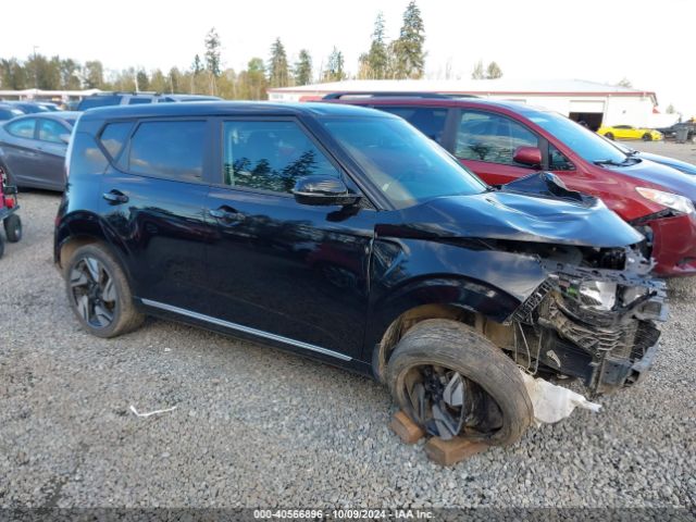 KNDJ53AU6P7845073 KIA Soul Gt-line