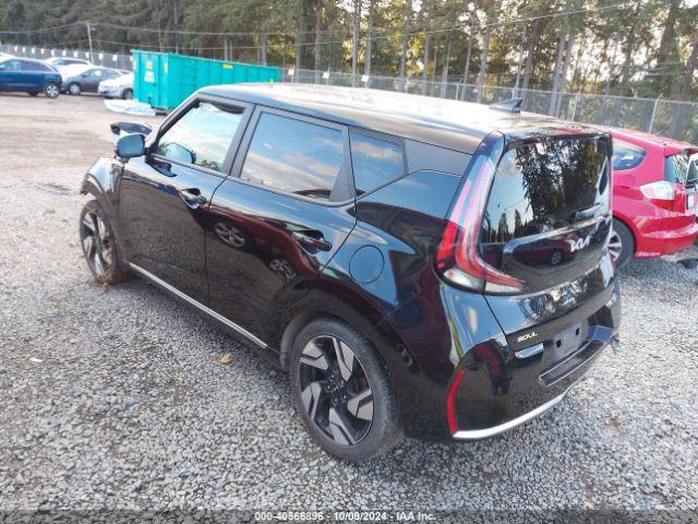 KNDJ53AU6P7845073 KIA Soul Gt-line