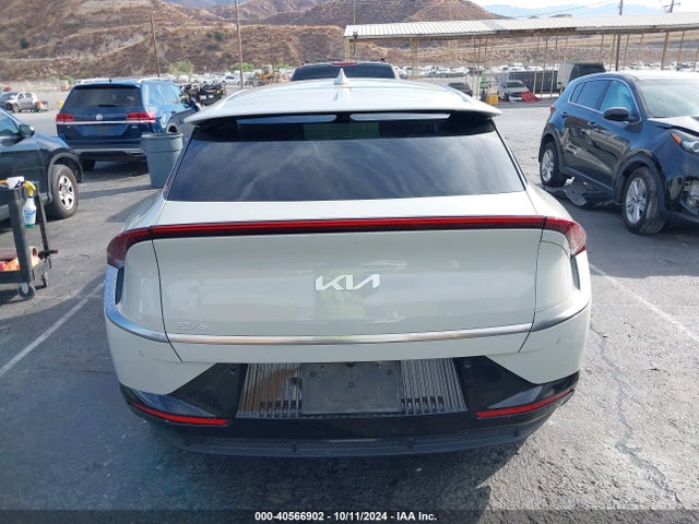KIA Ev6 Wind 2022 KNDC34LA9N5028891 Image 16