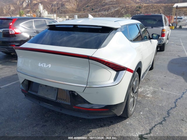 KIA Ev6 Wind 2022 KNDC34LA9N5028891 Image 4